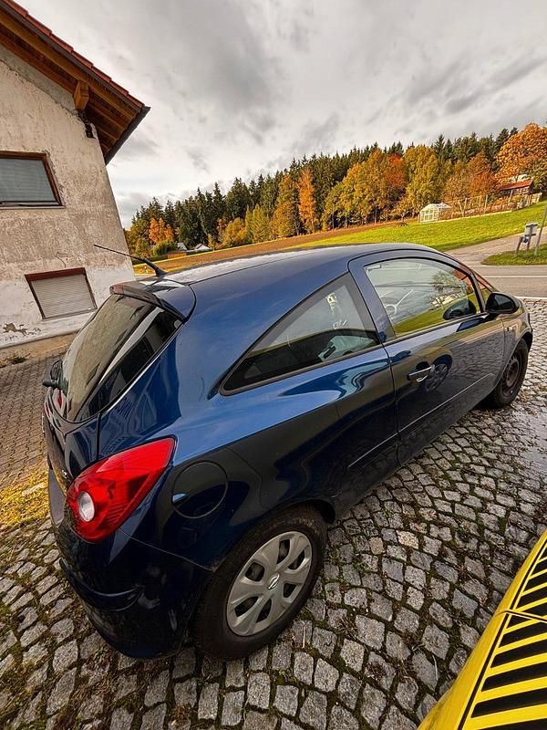 Brugt Opel Corsa 80 HK (58 kW) 2006 Blå Hatchback