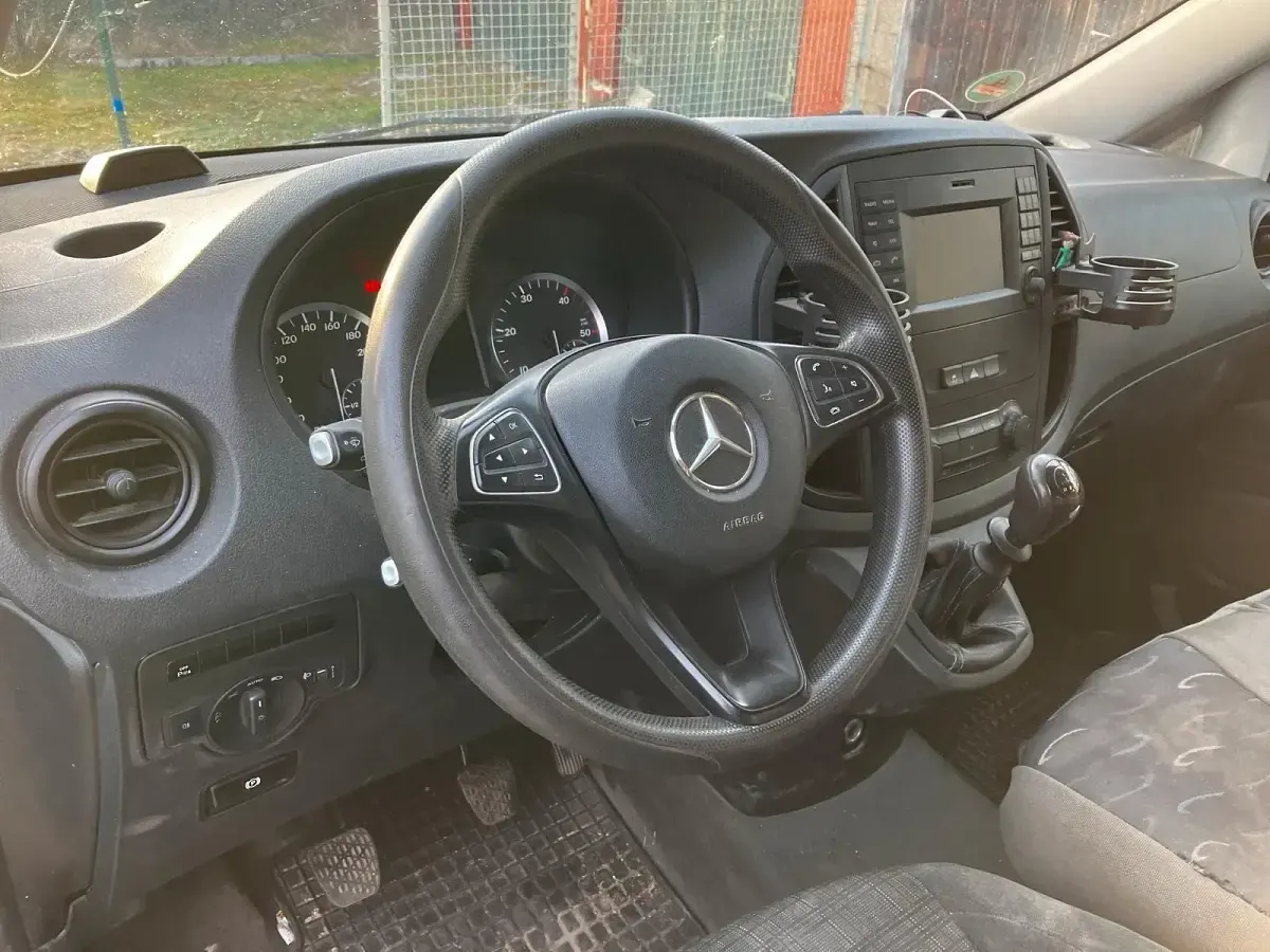 Gebraucht Mercedes Vito 163 PS (119 kW) 2016 Weiß Van