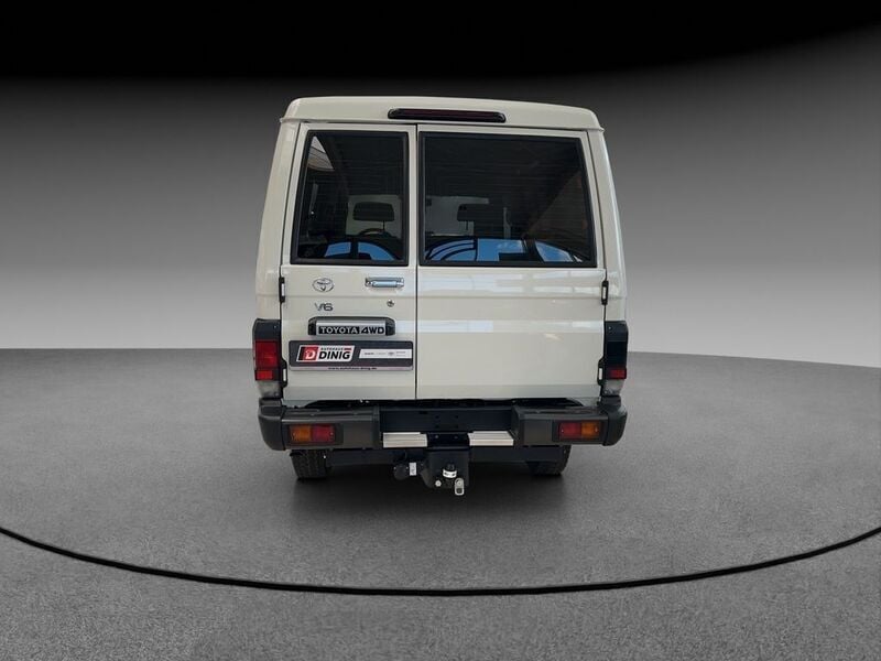 Gebraucht Toyota Land Cruiser 231 PS (169 kW) 2024 Weiß SUV