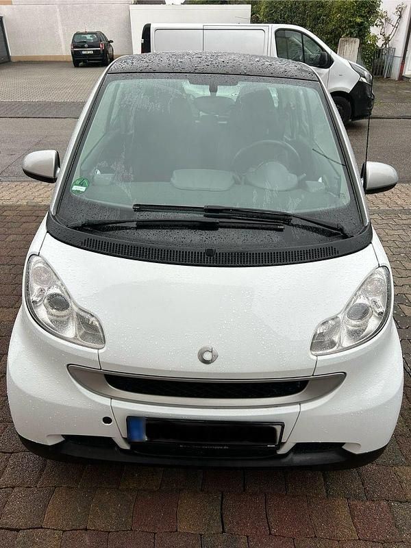 Gebraucht Smart ForTwo Coupé Passion 71 PS (52 kW) 2010 Weiß Coupé