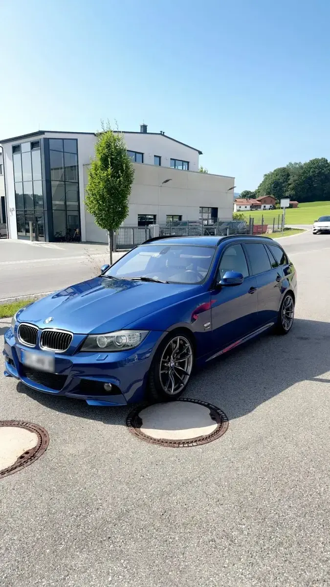 Gebraucht BMW 330 M Sport 480 PS (353 kW) 2010 Blau Kombi