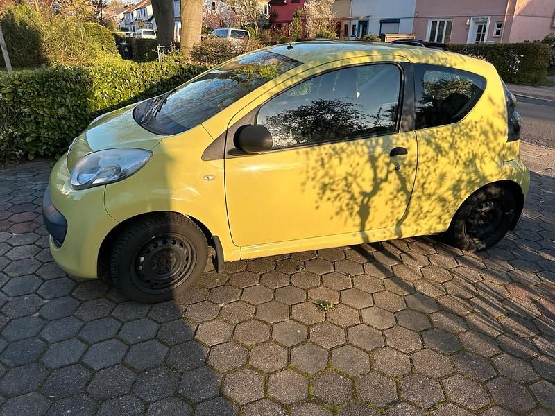 Gebraucht Citroën C1 68 PS (50 kW) 2007 Gelb Kleinwagen