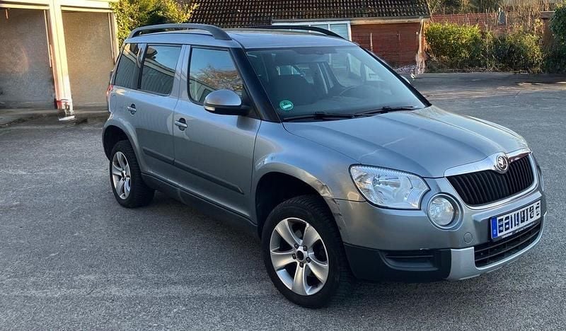 Gebraucht Skoda Yeti 105 PS (77 kW) 2010 Silber SUV
