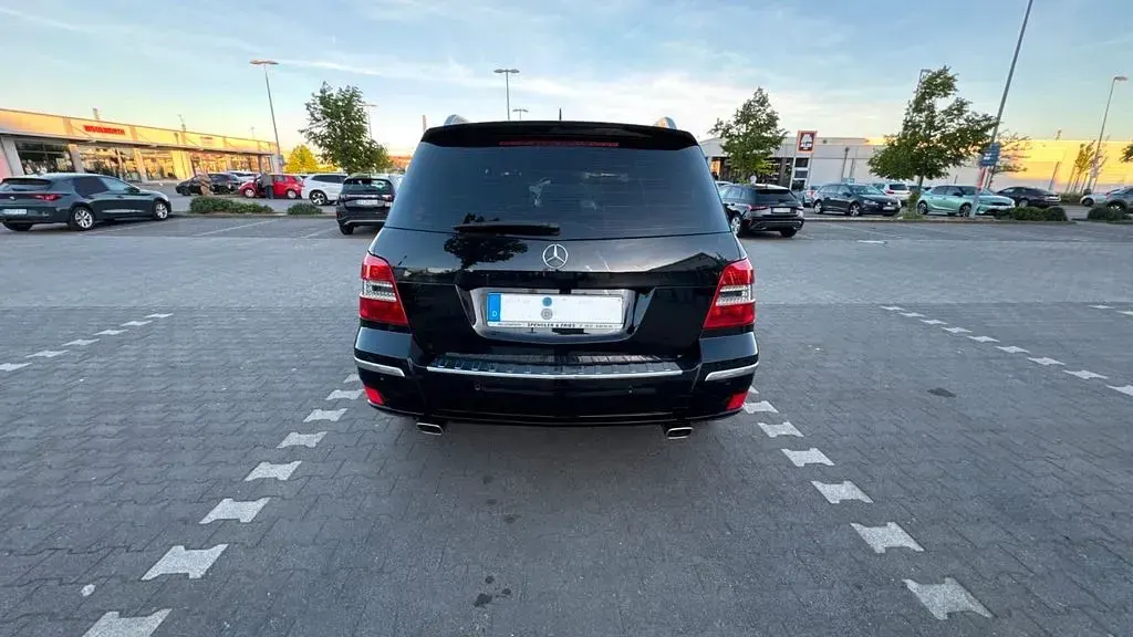 Gebraucht Mercedes GLK320 224 PS (164 kW) 2009 Schwarz SUV