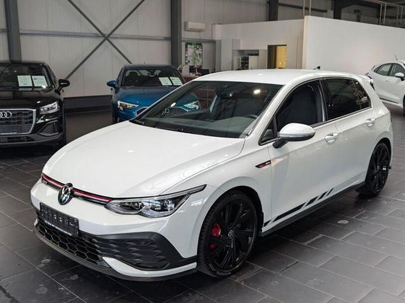 Weiß Gebraucht 2022 VW Golf VIII GTI Clubsport Limousine | 30.900 € (Fairer Preis) - Bild 1/4