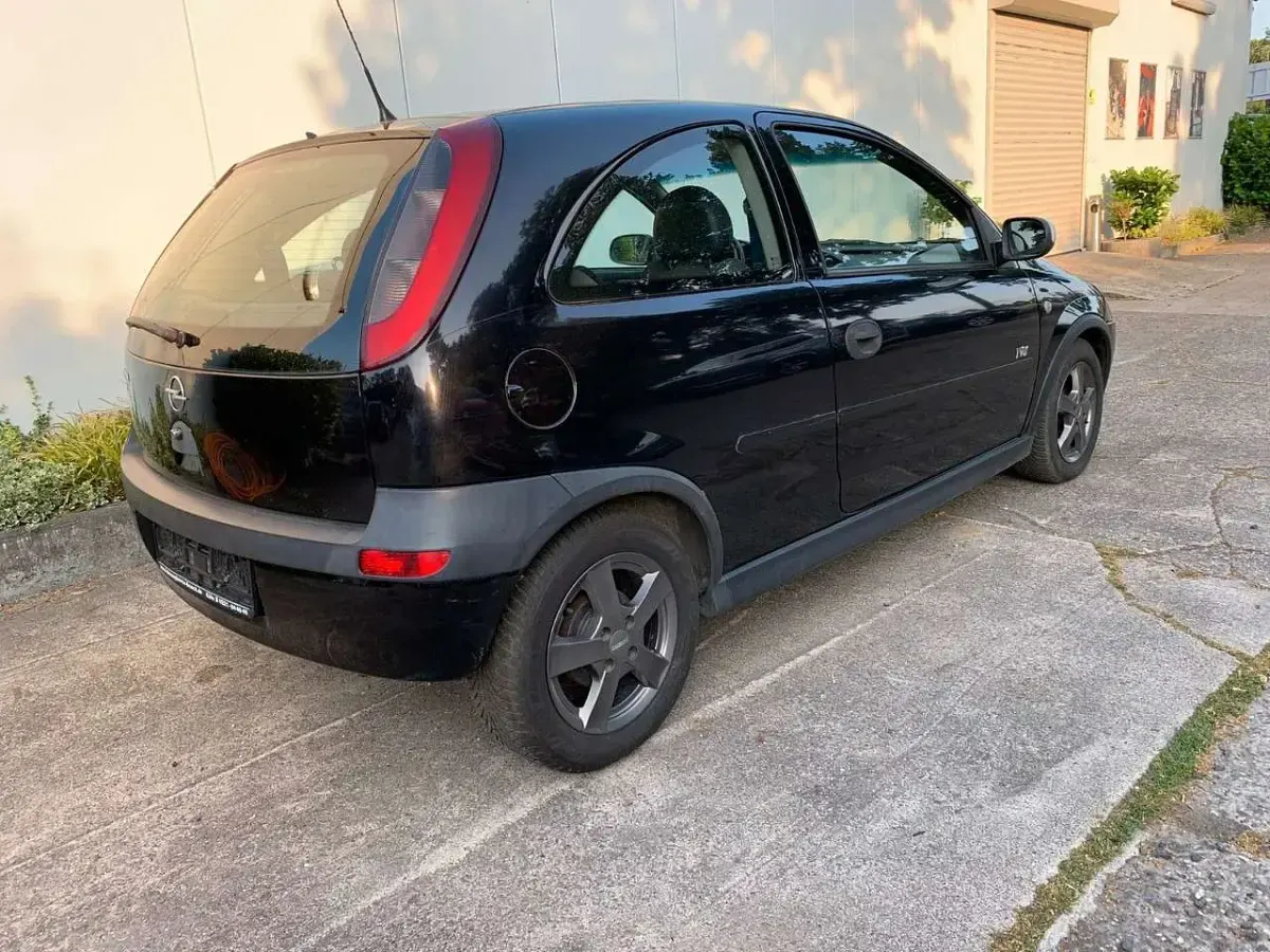 Gebraucht Opel Corsa Njoy 58 PS (42 kW) 2003 Schwarz Kleinwagen