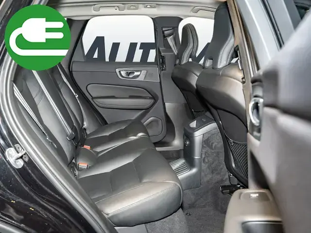 Gebraucht Volvo XC60 398 PS (292 kW) 2024 Schwarz SUV