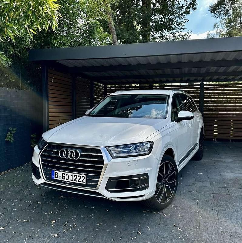 Weiß Gebraucht 2019 Audi Q7 Design SUV | 38.500 € (Guter Preis) - Bild 1/4