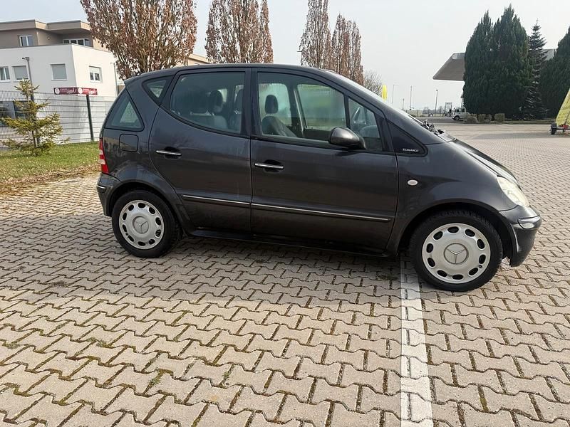 Gebraucht Mercedes A140 80 PS (58 kW) 2004 Schwarz Kleinwagen