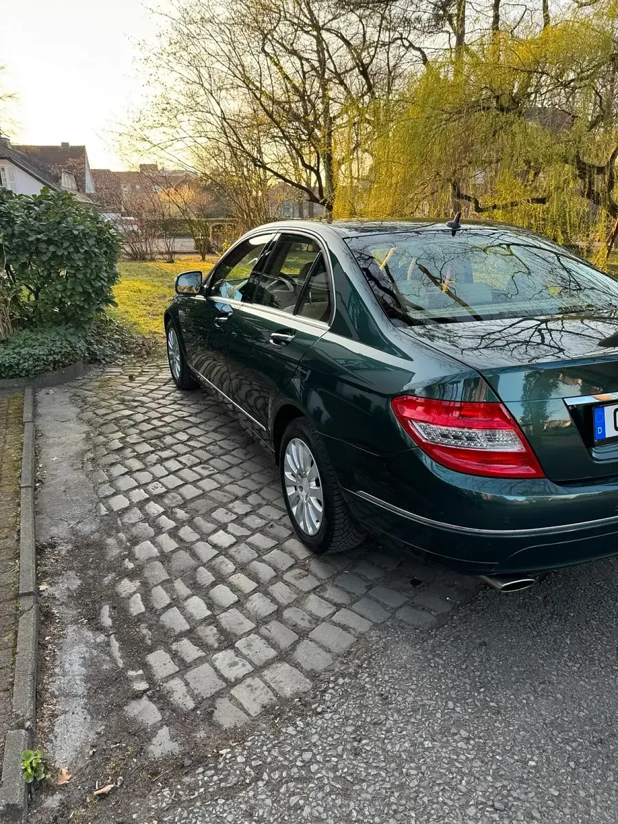Używany Mercedes C280 Elegance 231 KM (169 kW) 2007 Zielony Sedan/Limuzyna