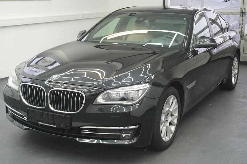 Gebraucht BMW 730 258 PS (189 kW) 2013 Schwarz Limousine