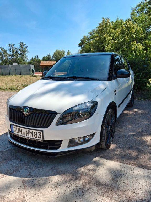 Weiß Gebraucht 2012 Skoda Fabia Monte Carlo Limousine | 6.300 € (Fairer Preis) - Bild 1/4