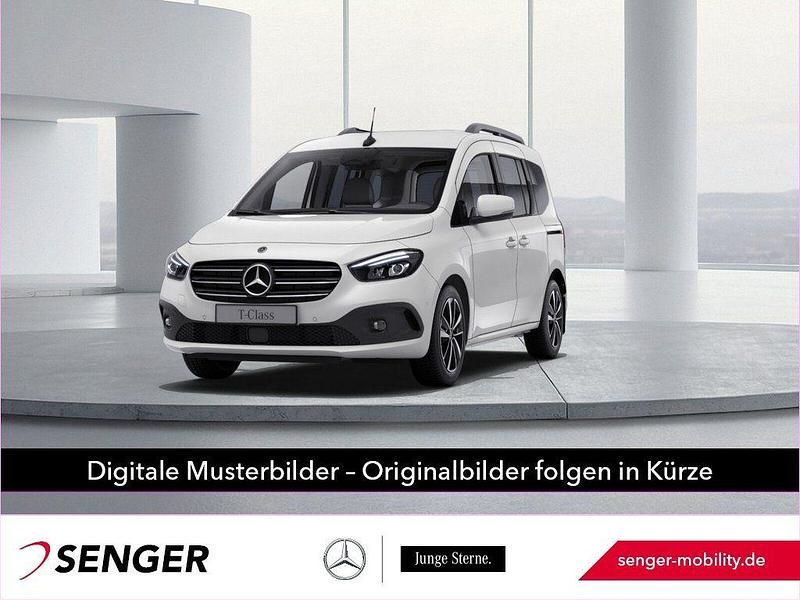 Weiß Gebraucht 2024 Mercedes T180 Progressive Van / Kleinbus | 29.950 € (Fairer Preis) - Bild 1/3