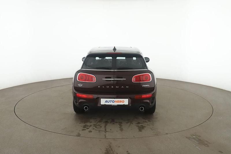 Gebraucht Mini Cooper S Clubman 192 PS (141 kW) 2018 Rot Kombi