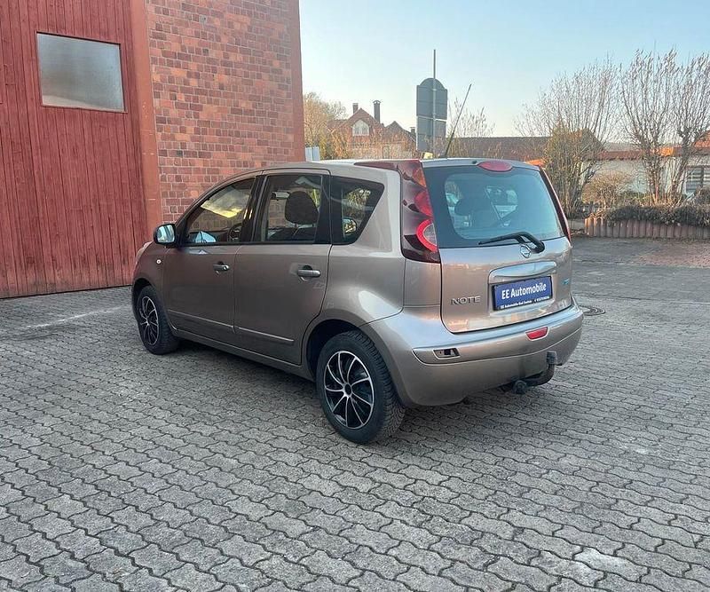 Gebraucht Nissan Note Acenta 88 PS (64 kW) 2011 Kleinwagen