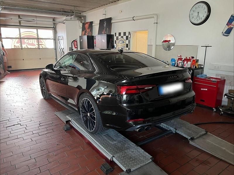 Gebraucht Audi S5 Ambiente 354 PS (260 kW) 2018 Schwarz Coupé