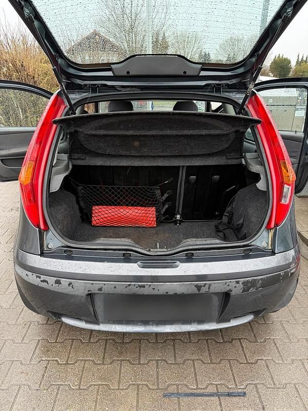 Gebraucht Fiat Punto 60 PS (44 kW) 2003 Grau Kleinwagen