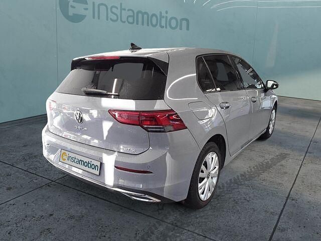 Gebraucht VW Golf VIII Active 110 PS (80 kW) 2022 Grau Limousine