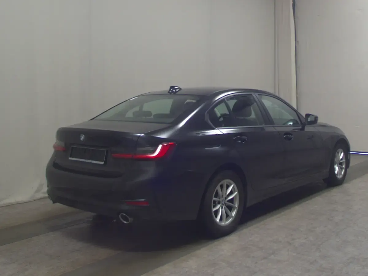 Brugt BMW 320 Advantage 190 HK (139 kW) 2020 Sort Sedan