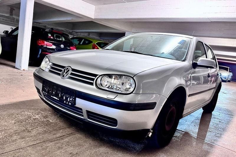 Gebraucht VW Golf IV Highline 105 PS (77 kW) 2000 Silber Limousine