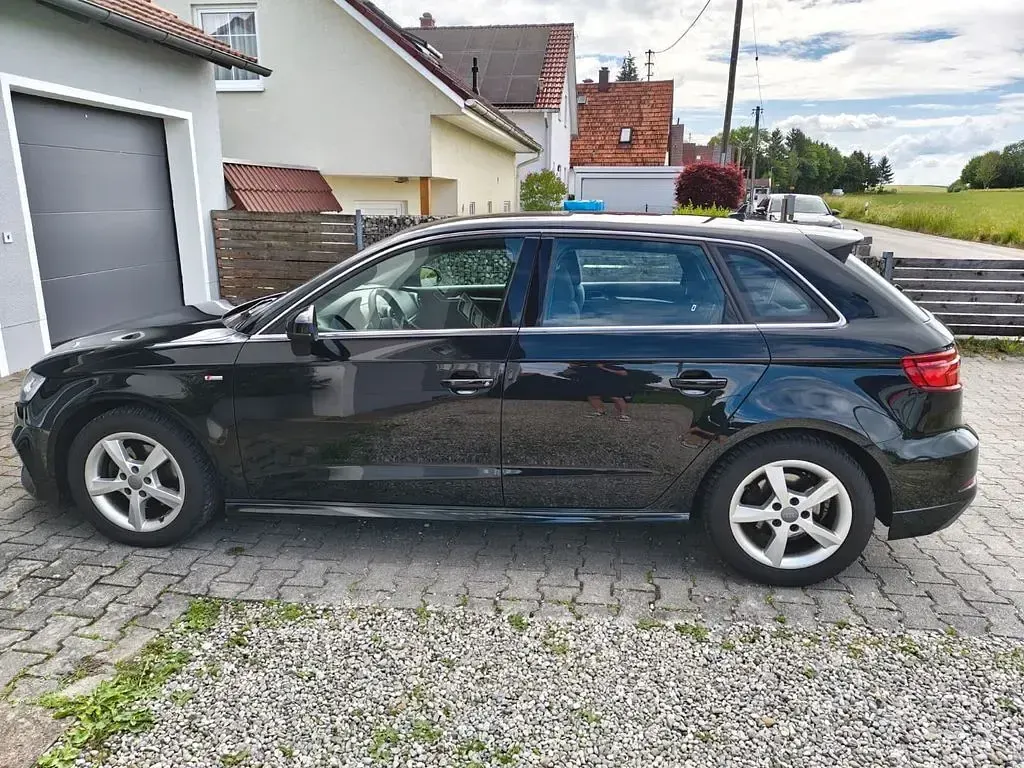 Gebraucht Audi A3 S-Line 150 PS (110 kW) 2019 Schwarz Limousine