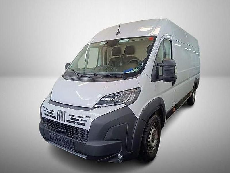 Weiß Gebraucht 2024 Fiat Ducato Van | 26.499 € (Guter Preis) - Bild 1/3