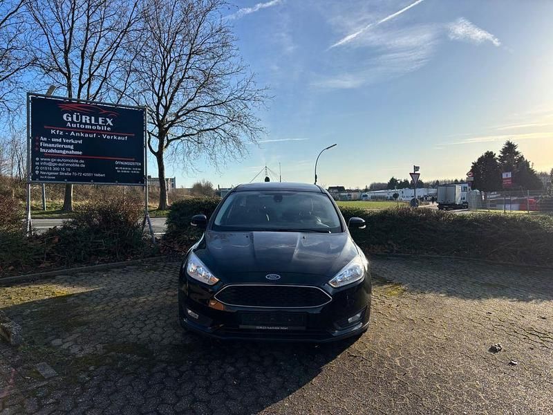 Gebraucht Ford Focus Business Edition 125 PS (91 kW) 2016 Schwarz Limousine