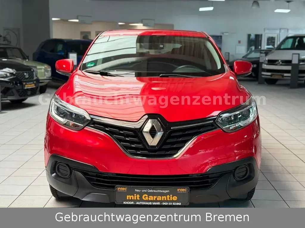 Gebraucht Renault Kadjar Life 140 PS (102 kW) 2018 Rot SUV