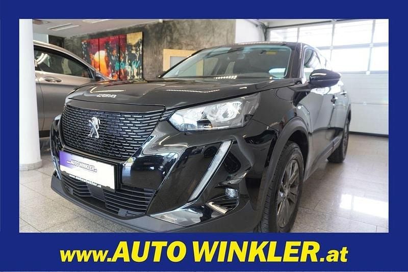 Schwarz Gebraucht 2021 Peugeot 2008 Active SUV | 12.470 € (Superpreis) - Bild 1/4