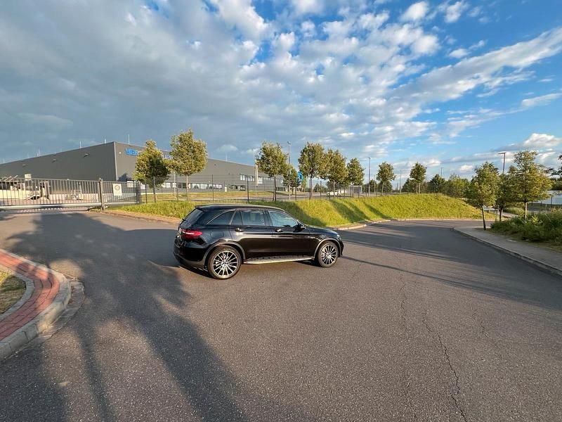Gebraucht Mercedes GLC43 AMG AMG 367 PS (269 kW) 2018 Schwarz SUV