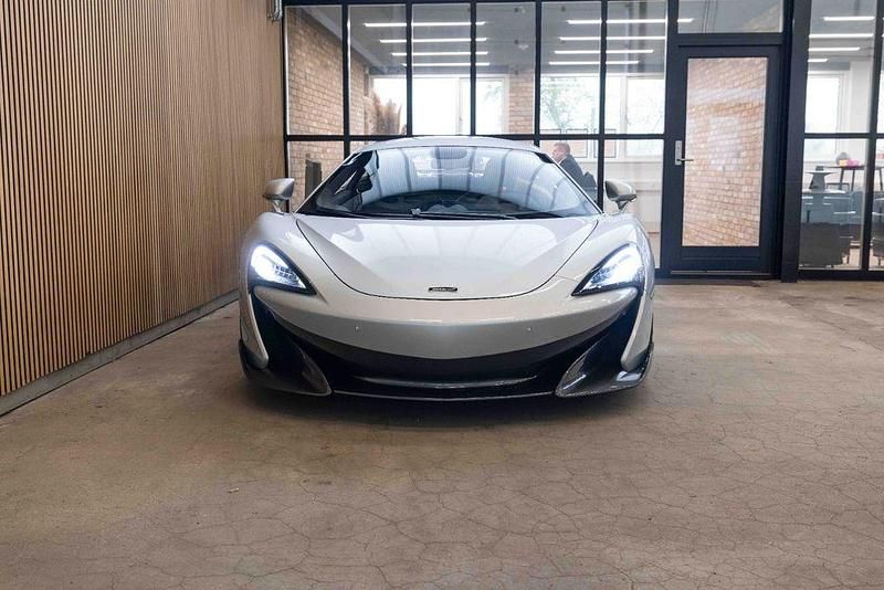 Gebraucht McLaren 600LT 600 PS (441 kW) 2020 Grau Coupé