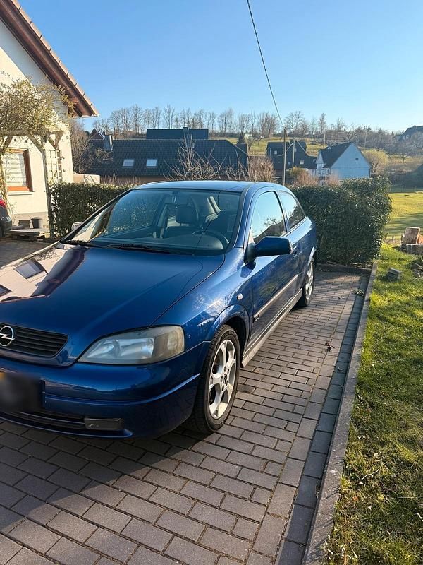 Gebraucht Opel Astra 125 PS (91 kW) 2003 Blau Coupé