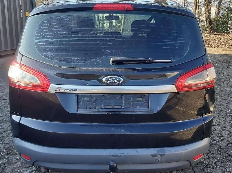 Gebraucht Ford S-MAX S 163 PS (119 kW) 2012 Schwarz Van / Kleinbus