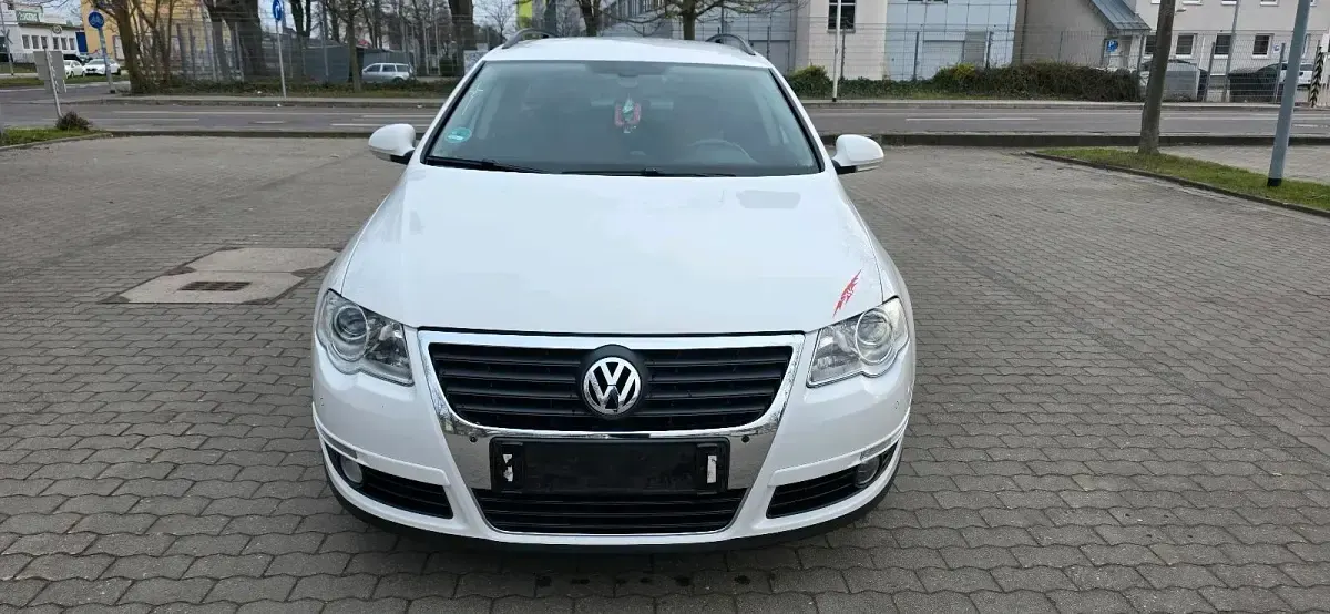 Używany VW Passat 140 KM (102 kW) 2009 Biały Kombi