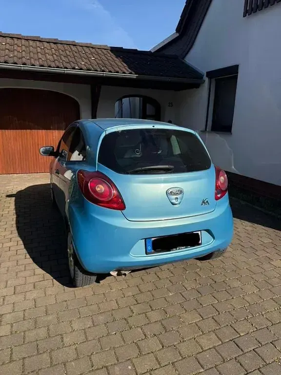 Usata Ford Ka 69 CV (50 kW) 2010 Blu Utilitaria