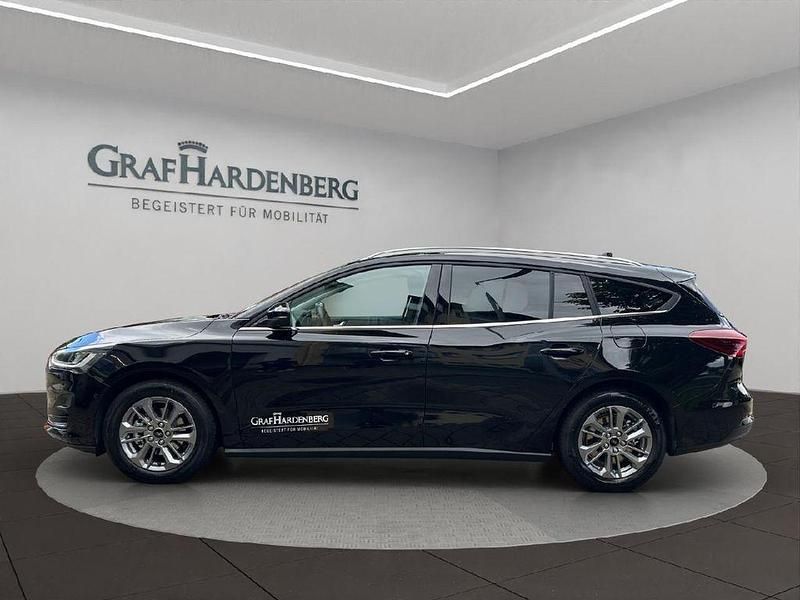 Gebraucht Ford Focus Titanium 125 PS (91 kW) 2025 Agate black meallic Kombi