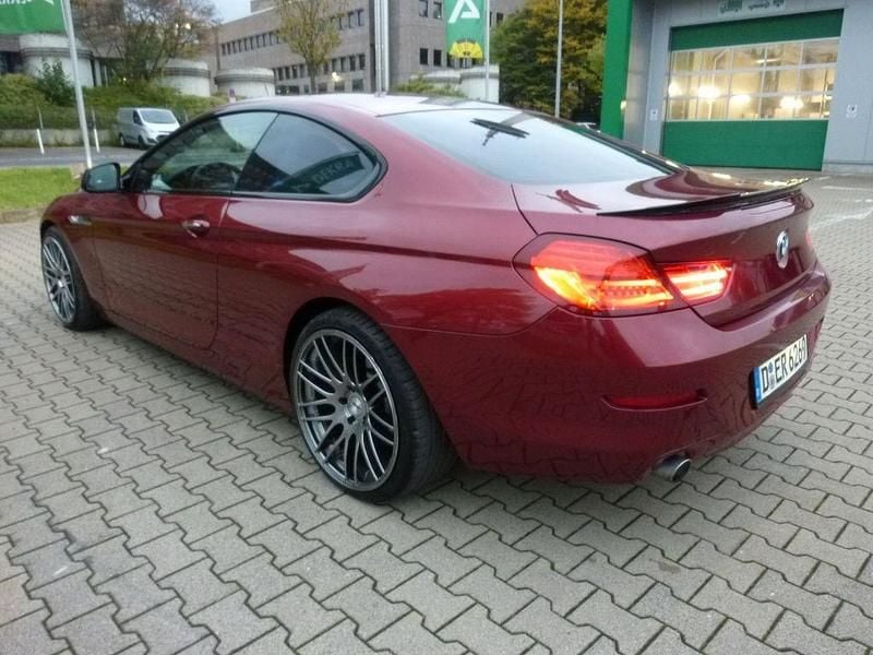 Rot Gebraucht 2011 BMW 640 Shadowline Coupé | 14.950 € (Superpreis) - Bild 1/4