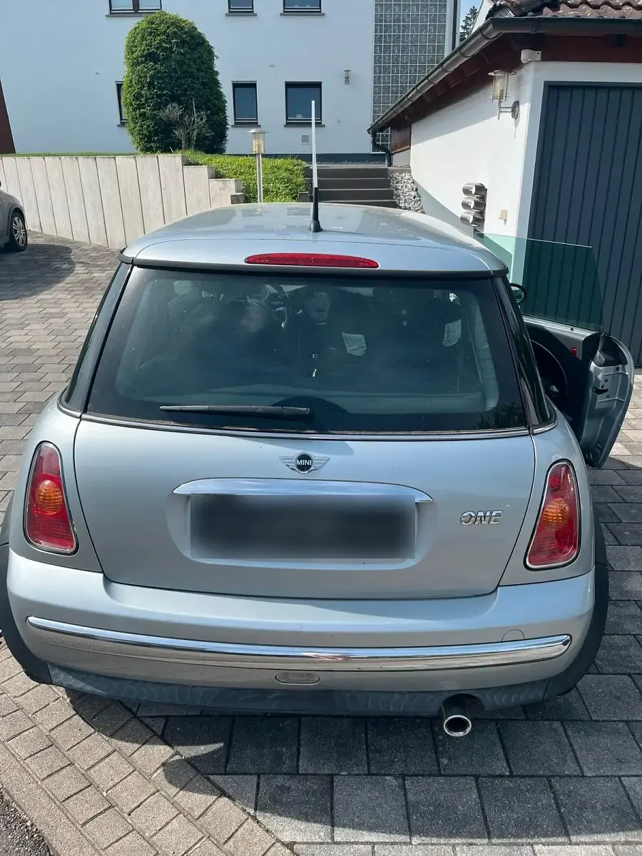 Gebraucht Mini ONE 90 PS (66 kW) 2003 Silber Kleinwagen
