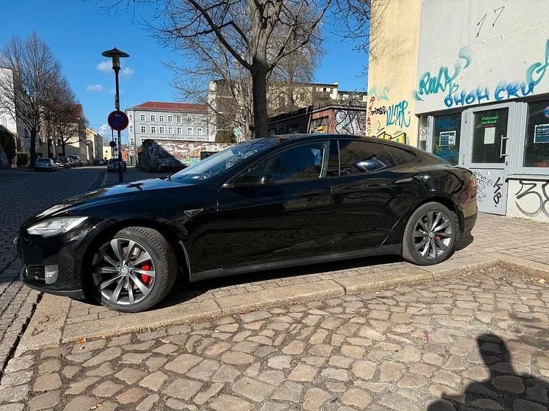 Gebraucht Tesla Model S 269 kW (367 PS) 2014 Schwarz Kleinwagen