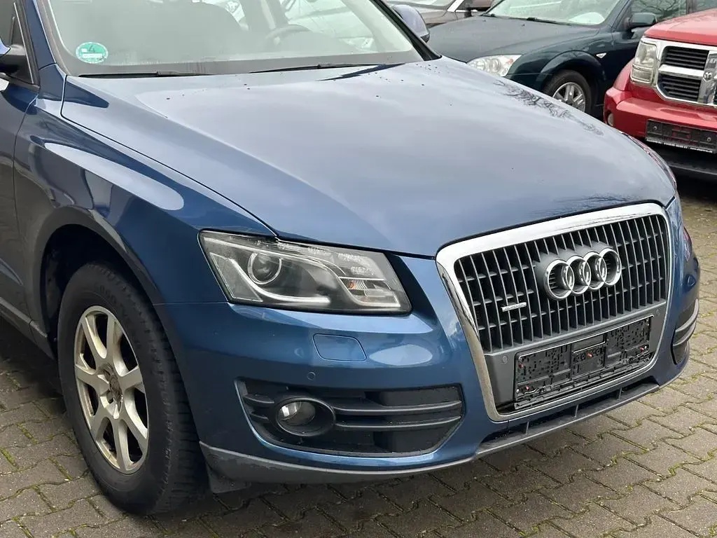 Używany Audi Q5 179 KM (131 kW) 2010 Niebieski SUV