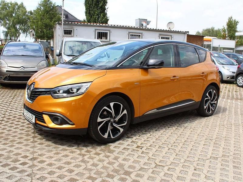 Gelb epa + schwarz gne Gebraucht 2017 Renault Scénic IV Bose Edition Van / Kleinbus | 8.500 € (Etwas zu teuer) - Bild 1/4