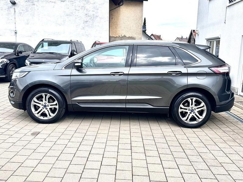 Second-hand Ford Edge Titanium 209 CP (153 kW) 2016 Gri SUV