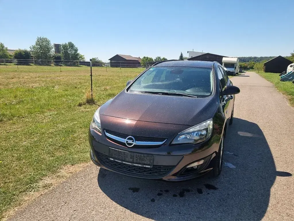 Gebraucht Opel Astra Style 116 PS (85 kW) 2015 Braun Kombi