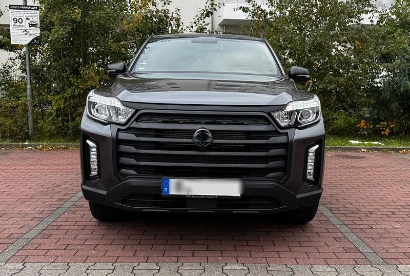 Grau Gebraucht 2023 Ssangyong / KGM Musso SUV | 29.500 € - Bild 1/4
