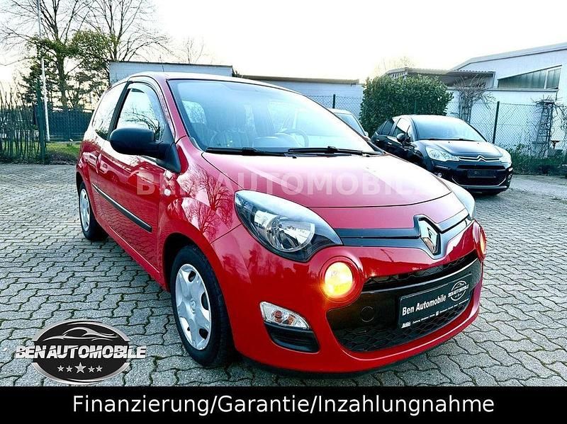 Second-hand Renault Twingo Expression 75 CP (55 kW) 2014 Roșu Hatchback