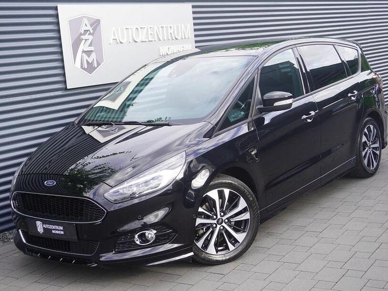 Iridiumschwarz metallic Gebraucht 2019 Ford S-MAX ST-Line Van / Kleinbus | 25.990 € (Fairer Preis) - Bild 1/4