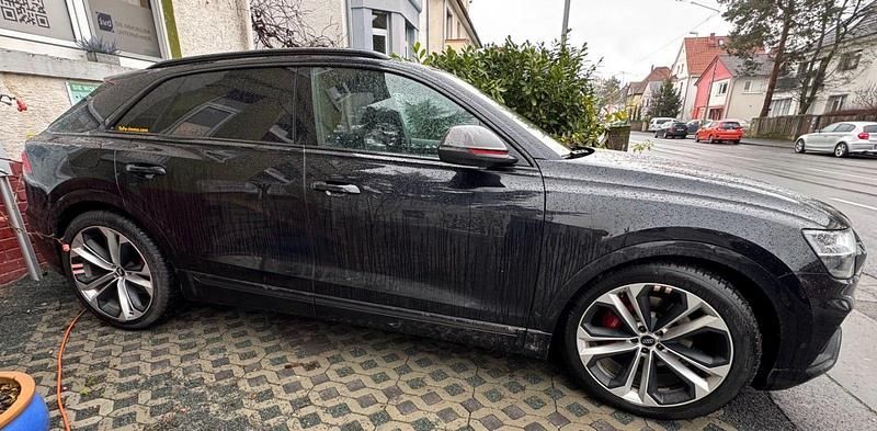 Gebraucht Audi Q8 286 PS (210 kW) 2020 Schwarz SUV