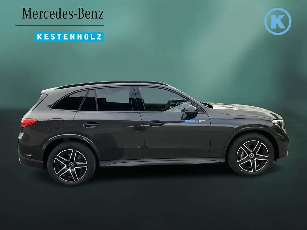 Gebraucht Mercedes GLC220 AMG 197 PS (144 kW) 2026 Grau SUV