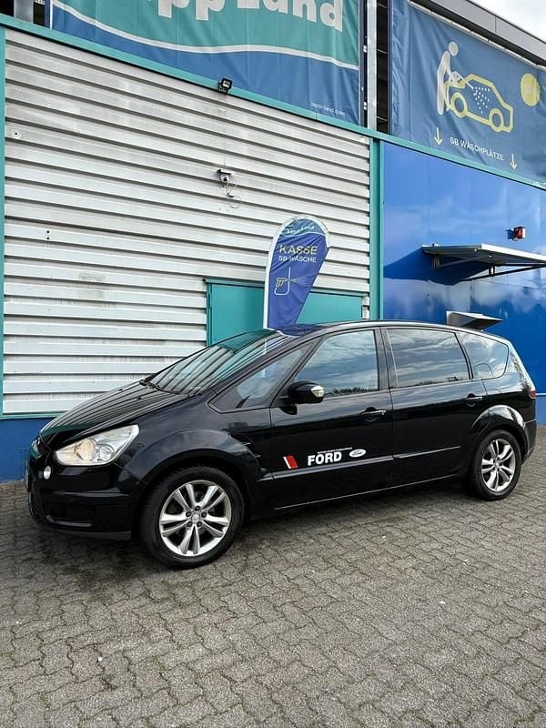 Second-hand Ford S-MAX S 140 CP (102 kW) 2008 Negru Monovolum