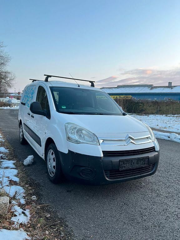 Gebraucht Citroën Berlingo 90 PS (66 kW) 2010 Weiß Van / Kleinbus